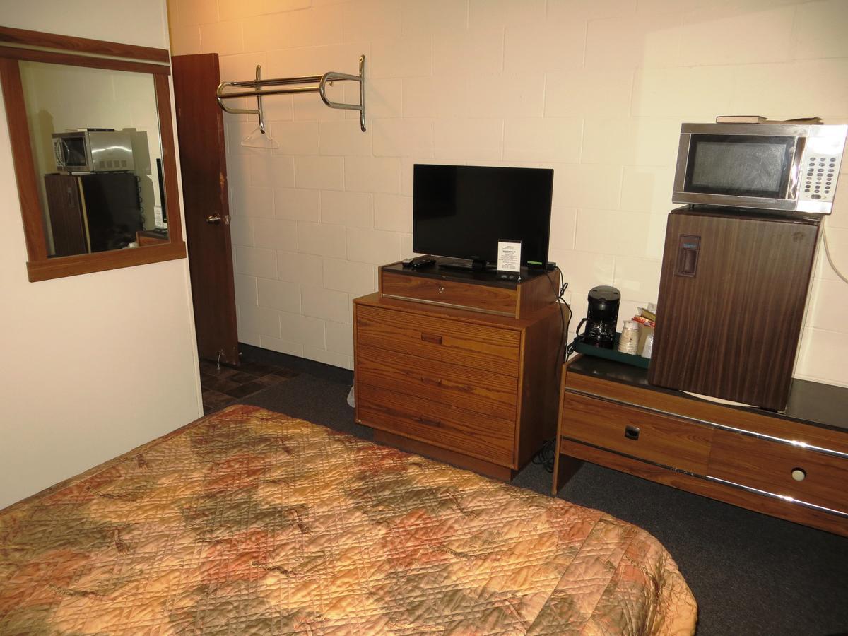 Macklin Motor Inn Esterno foto
