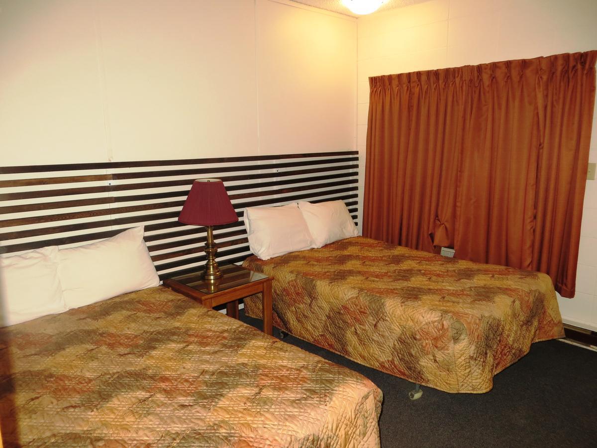 Macklin Motor Inn Esterno foto