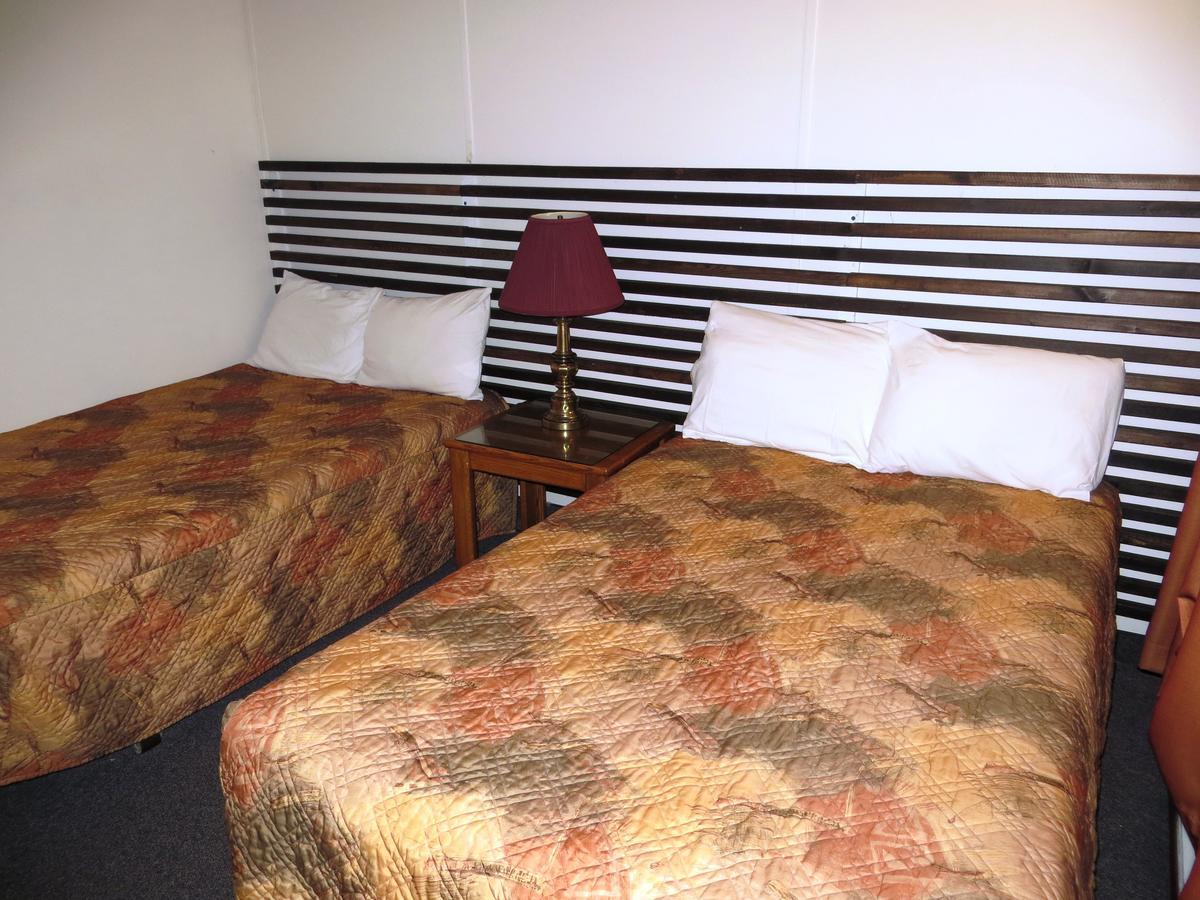 Macklin Motor Inn Esterno foto