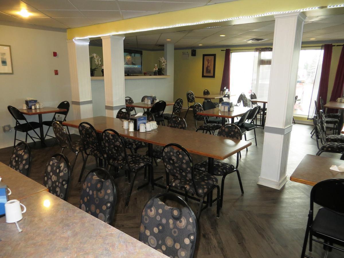 Macklin Motor Inn Esterno foto