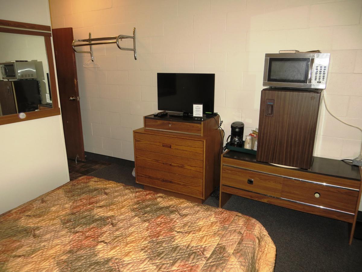 Macklin Motor Inn Esterno foto